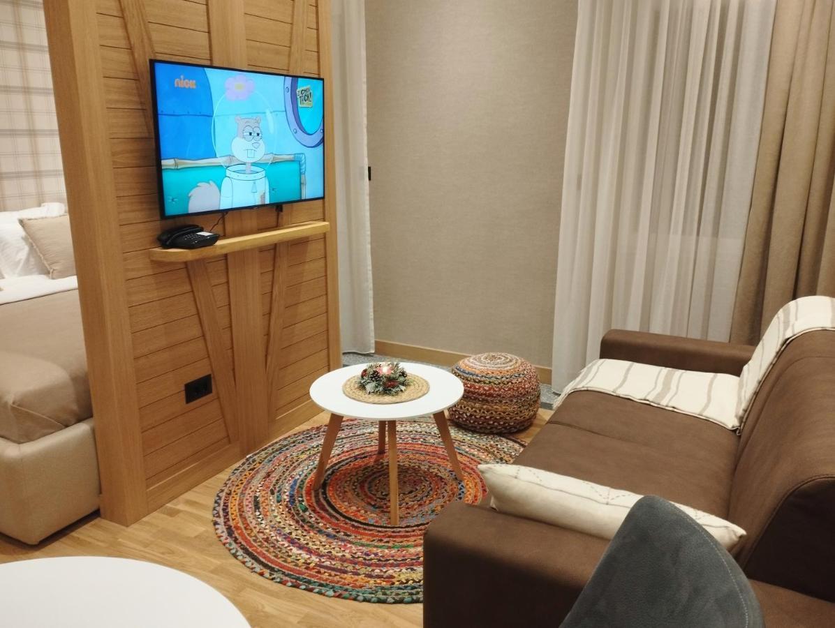 קולאסין Wild Beauty Apartment-Modern Mountain 2 מראה חיצוני תמונה